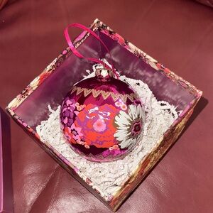 Vera Bradley 2015 Retired Rosewood Theme Vibrant Pink and Purple Ornament